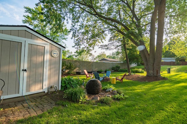85 Fieldstone Dr, Lake Villa, IL 60046 - view of yard featuring a shed