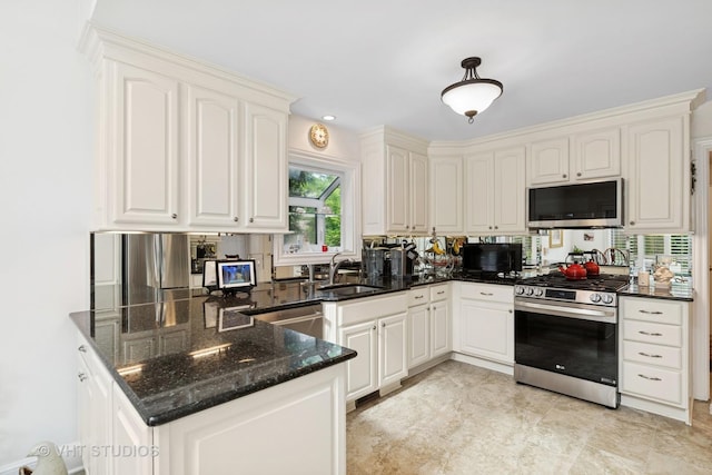 1209 Lisa Cir, Libertyville, IL 60048 - photo 9