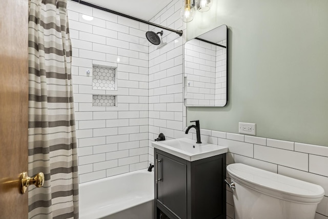 1355 S Highland Ave, Arlington Heights, IL 60005 - bathroom featuring shower / bathtub combination with curtain, vanity, and tile walls