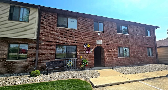 1301 Clifford Ave Unit 8, Urbana, IL 61802 - view of front of property featuring brick siding