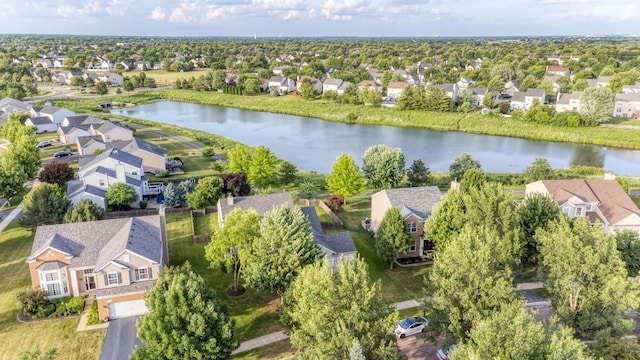 11703 Wolf Creek Ln, Plainfield, IL 60585 - aerial view of residential area featuring a large body of water