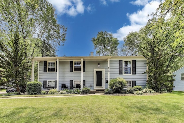 115 Circle Dr W, Montgomery, IL 60538 - split foyer home featuring a front yard
