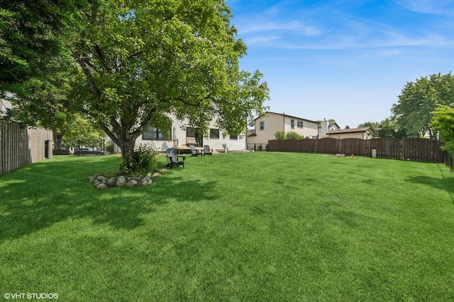 1227 Timber Dr, Elk Grove Village, IL 60007 - view of yard