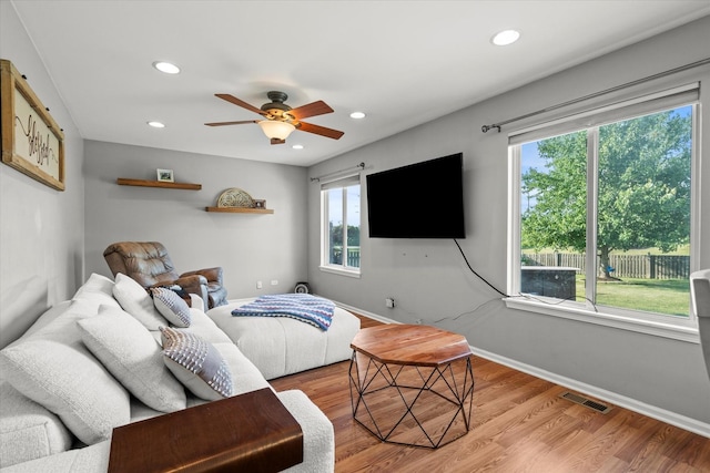 2680 Jenna Cir, Montgomery, IL 60538 - living area with recessed lighting, ceiling fan, and light wood finished floors