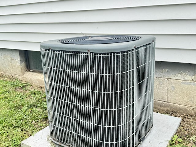 901 N Knox St, Princeton, IL 61356 - exterior view of a central AC unit