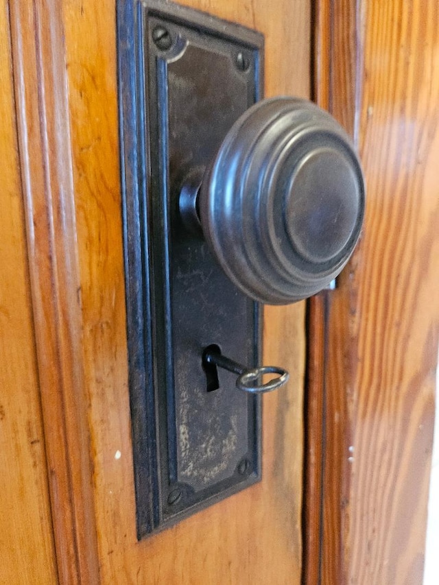 5626 N Mcvicker Ave, Chicago, IL 60646 - detailed view