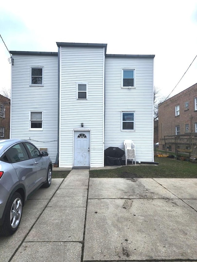 6539 N California Ave Unit 2S, Chicago, IL 60645 - back of property