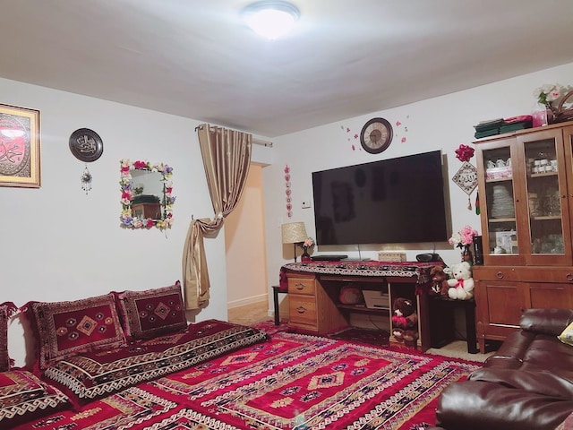 6539 N California Ave Unit 2S, Chicago, IL 60645 - living area featuring carpet floors