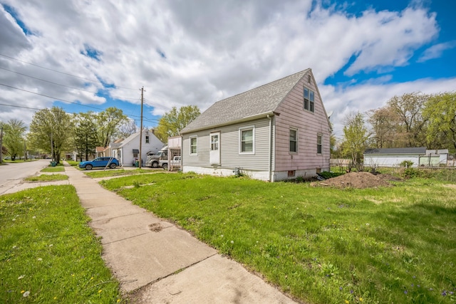 230 W Garfiled Ave, Decatur, IL 62526 - view of home's exterior with a shingled roof