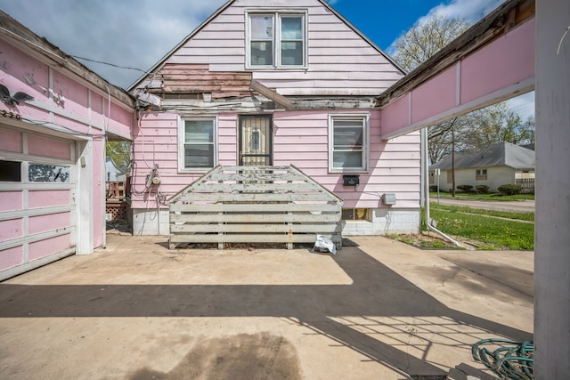 230 W Garfiled Ave, Decatur, IL 62526 - back of property
