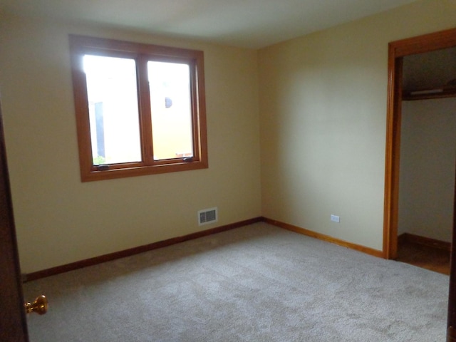 5157 W 90th St, Oak Lawn, IL 60453 - unfurnished bedroom with carpet floors and a closet