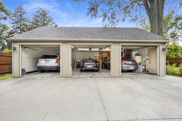 648 S Illinois Ave, Villa Park, IL 60181 - view of detached garage