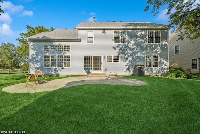 1456 Della Dr, Hoffman Estates, IL 60169 - rear view of property featuring a patio area