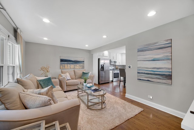 313 Sutcliffe Cir, Vernon Hills, IL 60061 - photo 2