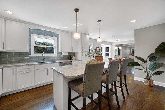 313 Sutcliffe Cir, Vernon Hills, IL 60061 - photo 5