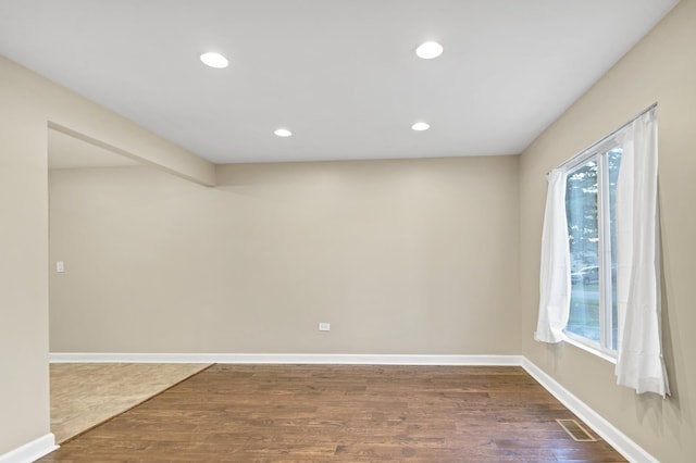114 Ridge Cir, Streamwood, IL 60107 - photo 11