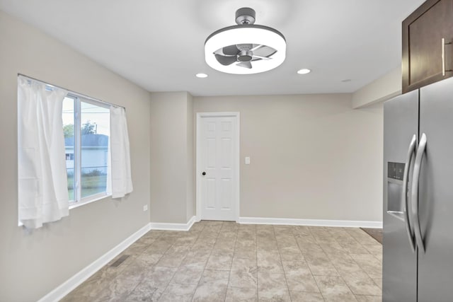 114 Ridge Cir, Streamwood, IL 60107 - photo 14