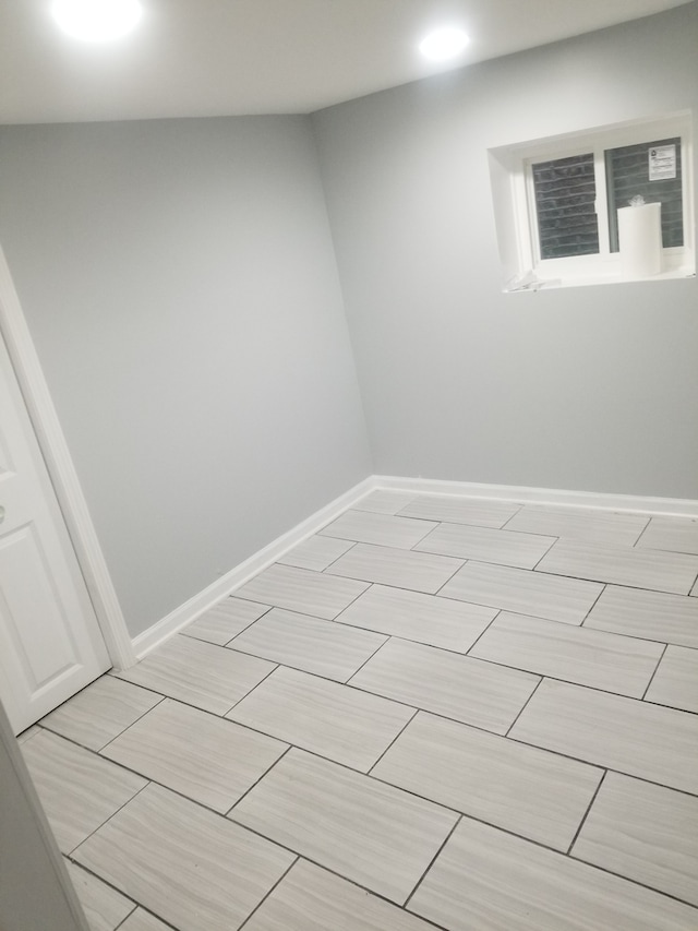 5006 W Crystal St, Chicago, IL 60651 - unfurnished room with baseboards