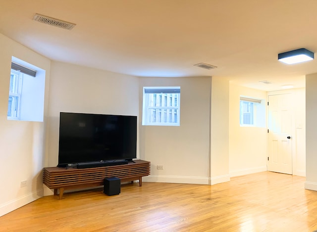 1217 W Hood Ave Unit G, Chicago, IL 60660 - living room featuring light wood-type flooring