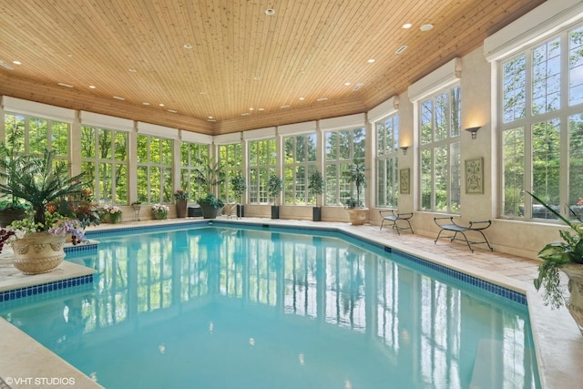 5688 Rosos Pkwy, Long Grove, IL 60047 - view of indoor pool