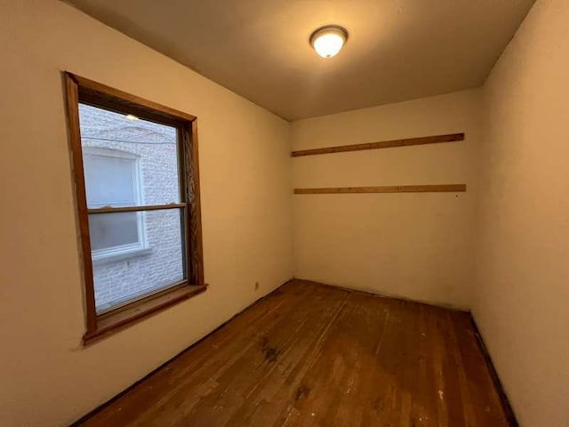 1059 E Hyde Park Blvd Unit 1, Chicago, IL 60615 - unfurnished room with wood finished floors