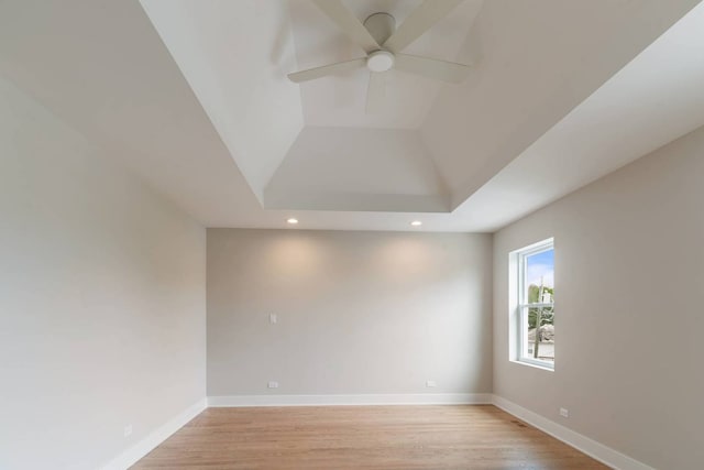 7431 W Forest Preserve Ave, Chicago, IL 60634 - empty room featuring a ceiling fan, recessed lighting, and light wood finished floors