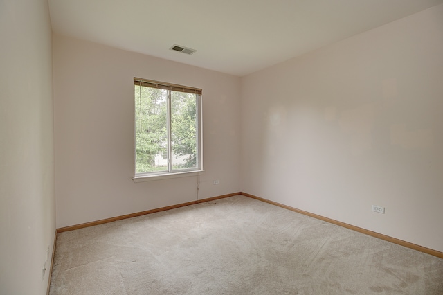2799 Squaw Valley Trl, Aurora, IL 60503 - carpeted empty room with baseboards
