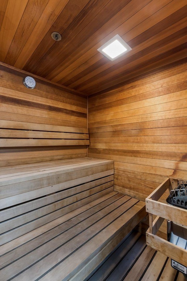 161 E Chicago Ave Unit 49B, Chicago, IL 60611 - relaxing sauna featuring wooden ceiling and wooden walls