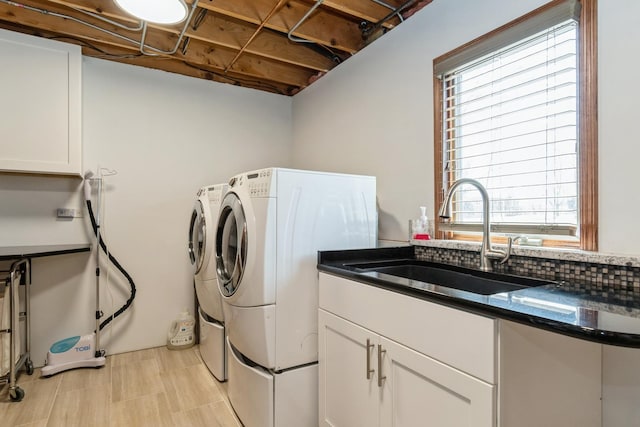 13707 W Carefree Dr, Homer Glen, IL 60491 - laundry area with cabinet space and washer and clothes dryer
