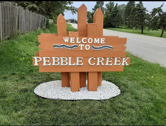 13707 W Carefree Dr, Homer Glen, IL 60491 - view of community sign