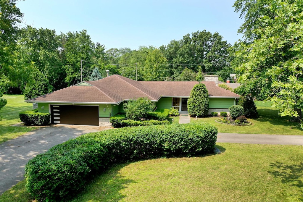 110 Julie Dr, Kankakee, IL 60901 - photo 1