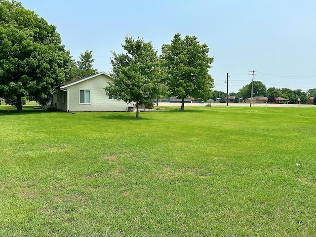 614 Powell St, Streator, IL 61364 - photo 26