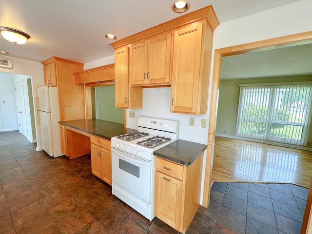 614 Powell St, Streator, IL 61364 - photo 8