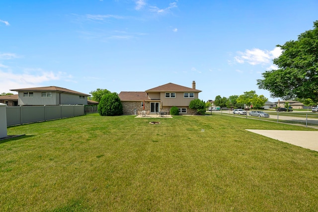 7749 W Lakeview Ter, Frankfort, IL 60423 - view of yard with a patio area