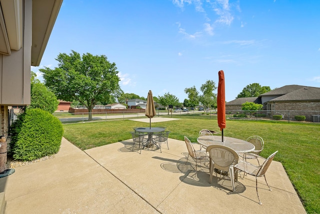 7749 W Lakeview Ter, Frankfort, IL 60423 - view of patio / terrace with outdoor dining space