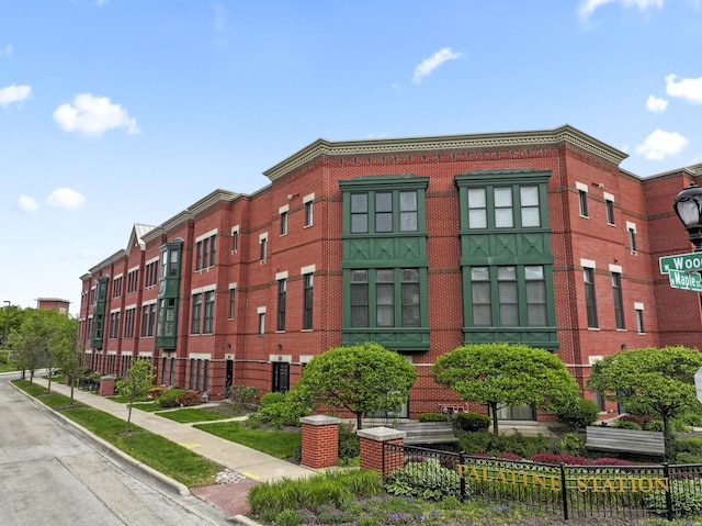 319 W Wood St Unit 18, Palatine, IL 60067 - view of property