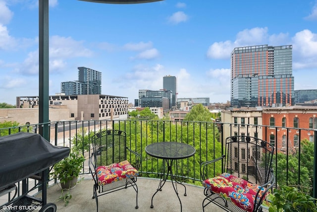 1301 W Washington Blvd Unit 509, Chicago, IL 60607 - balcony with a grill and a city view