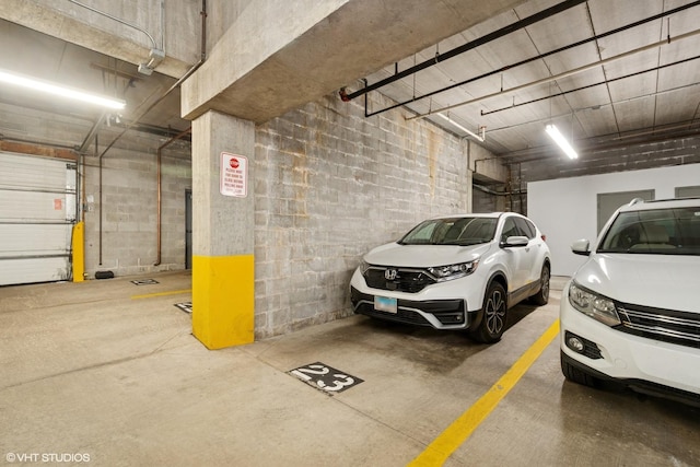 1301 W Washington Blvd Unit 509, Chicago, IL 60607 - parking garage featuring concrete block wall