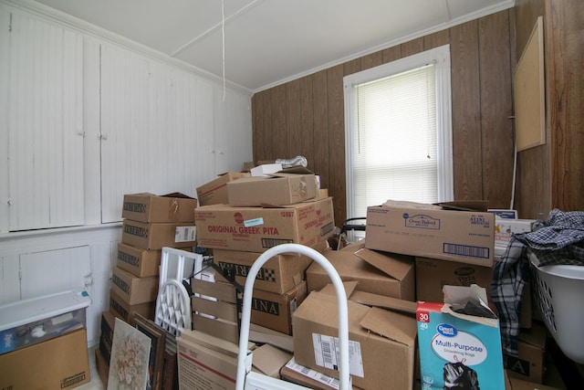 125 S Main St, Clifton, IL 60927 - storage area featuring attic access