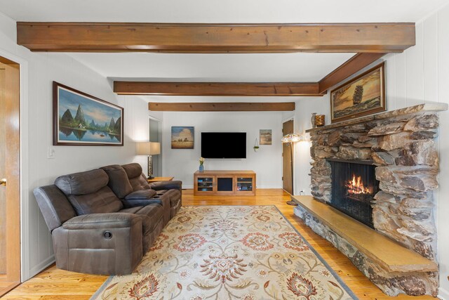 228 Pembroke Rd, Naperville, IL 60540 - photo 10