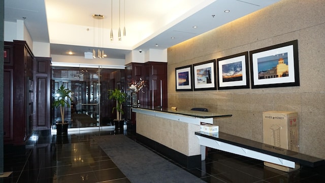 1250 S Michigan Ave Unit 703, Chicago, IL 60605 - welcome area with a chandelier