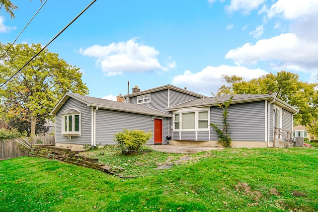 17804 Pebblewood Ln, Hazel Crest, IL 60429 - rear view of property featuring a patio