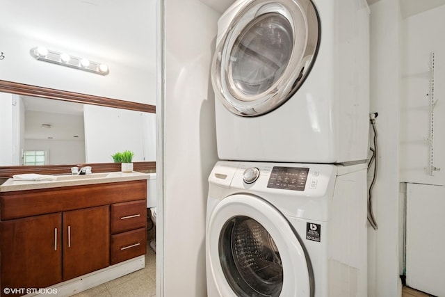 2208 Foster St Unit A, Evanston, IL 60201 - laundry area featuring stacked washer / dryer