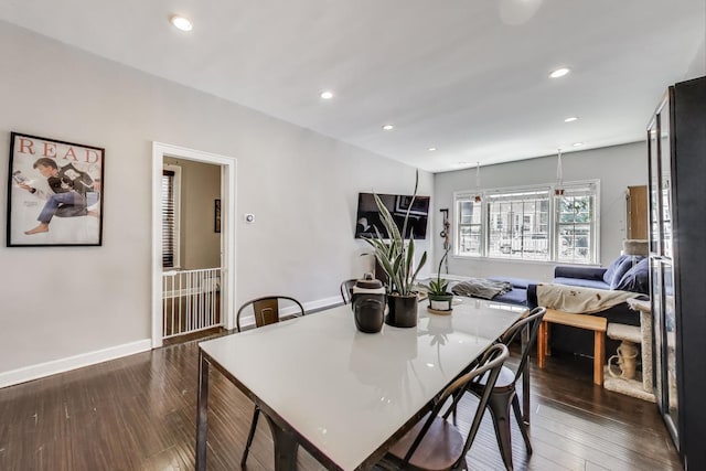 2150 W Coulter St, Chicago, IL 60608 - dining space with dark wood finished floors and recessed lighting