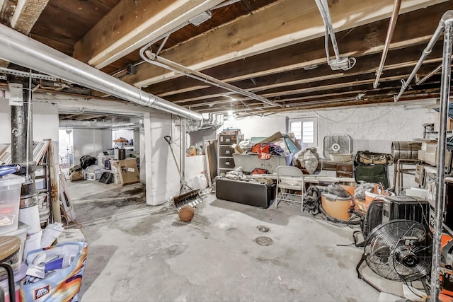 2150 W Coulter St, Chicago, IL 60608 - view of below grade area