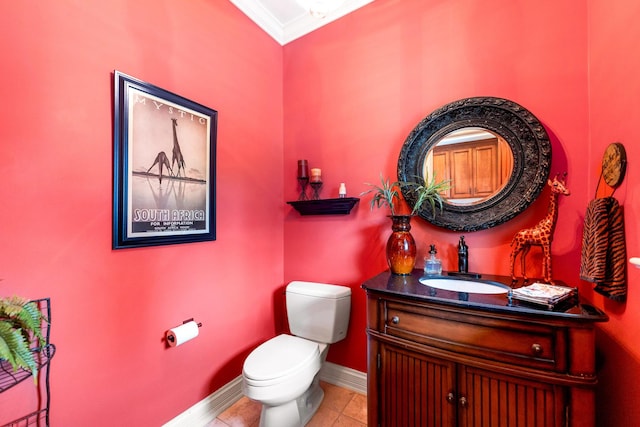 7N230 Sims Ln, Saint Charles, IL 60175 - bathroom with vanity and ornamental molding