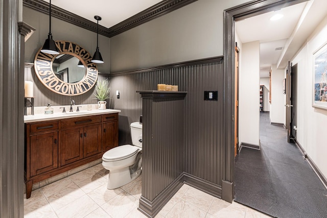 7N230 Sims Ln, Saint Charles, IL 60175 - bathroom with vanity and wainscoting
