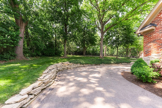 7N230 Sims Ln, Saint Charles, IL 60175 - view of patio / terrace