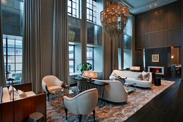 118 E Erie St Unit 18A, Chicago, IL 60611 - lobby with a towering ceiling