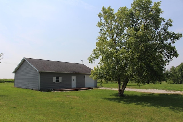 16666 Carle Springs Rd, Wapella, IL 61777 - view of green lawn